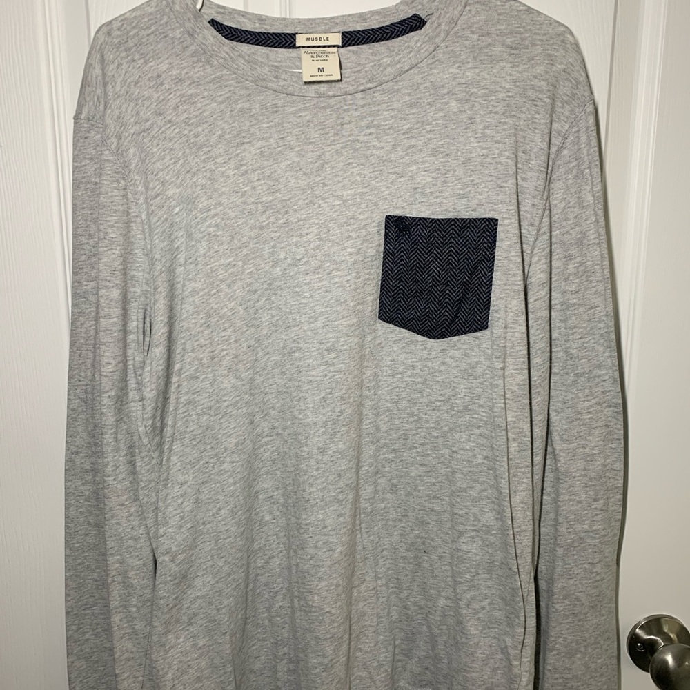 Abercrombie & Fitch Long Sleeve Muscle Tee